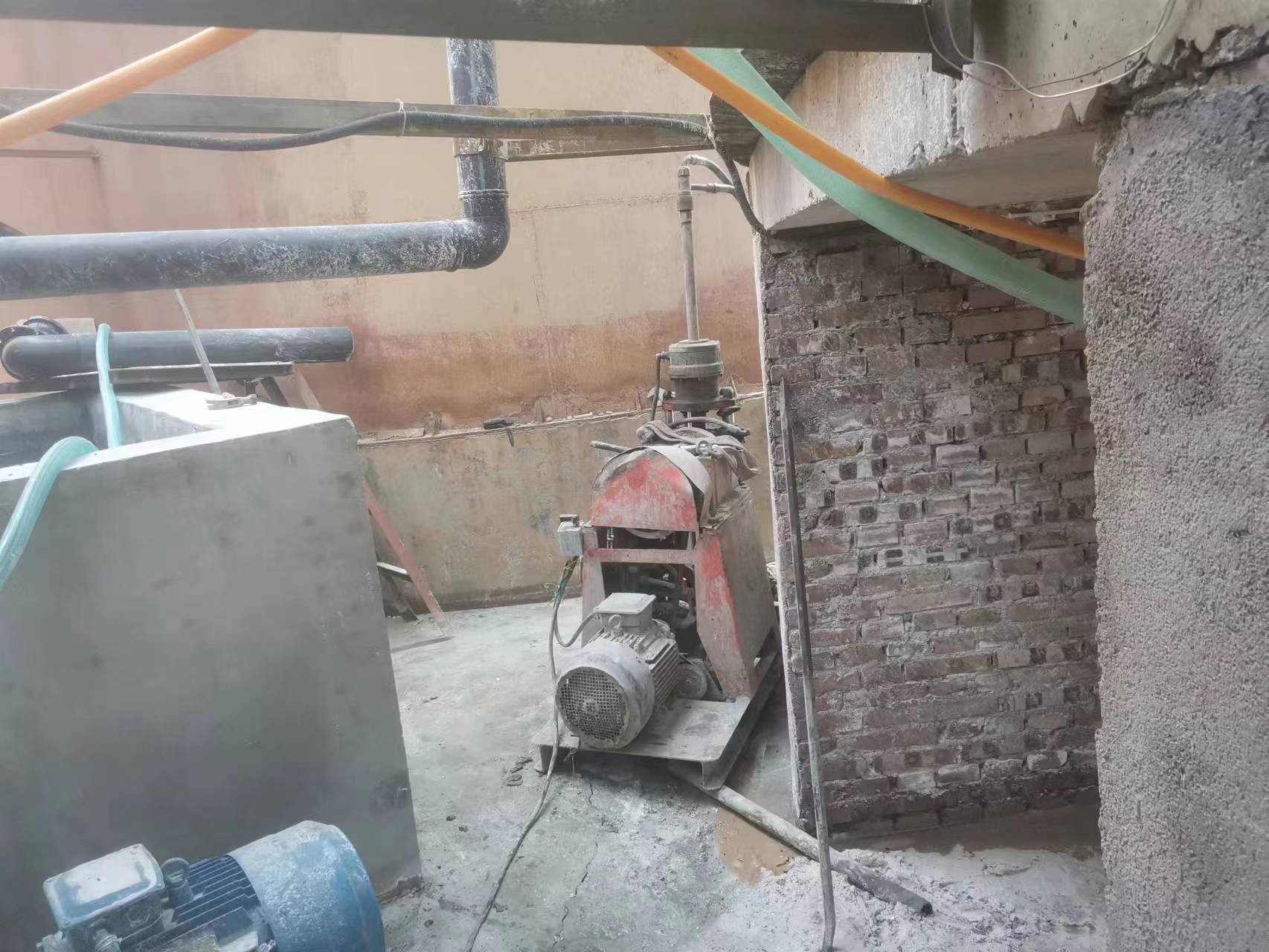 莱西设备基础注浆